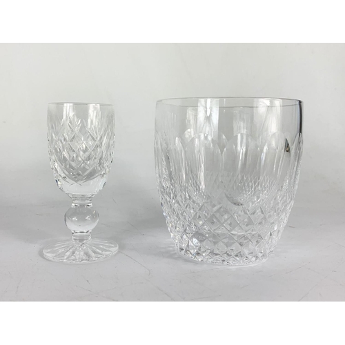 576 - 8 Waterford Crystal glasses