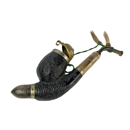 583 - Novelty German pipe with an oriental style box.