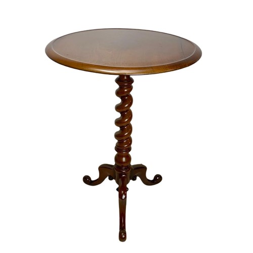 965 - Victorian mahogany pedestal side table. 50/50/72cm