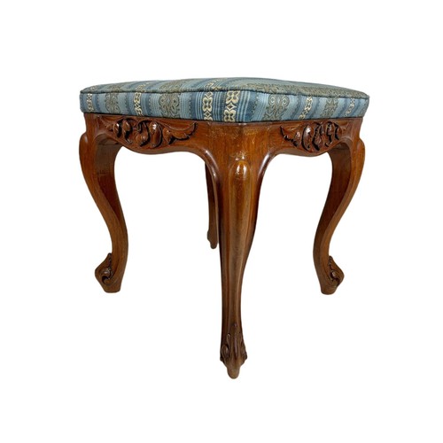 975 - Victorian carved stool with cabriole legs. 41/44/45cm