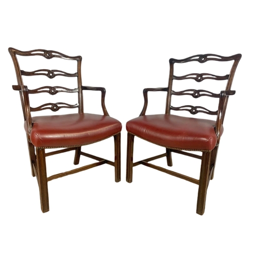 1000 - Set of 8 Irish Chippendale Georgian style mahogany chairs. Circa 1900