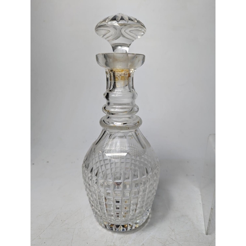 589 - Early 20th century decanter and glasses