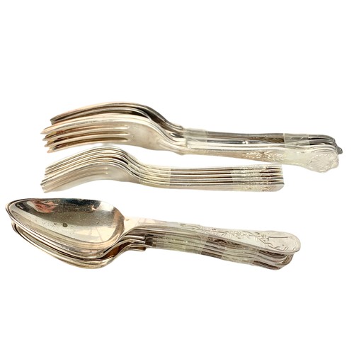 682 - Quantity of silver plated cutlery