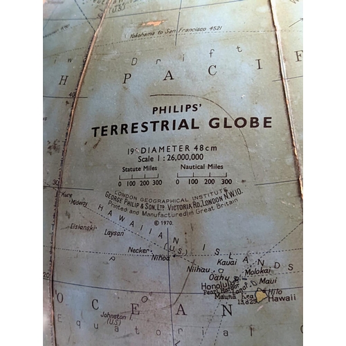 67a - Large early 20th century Philips Terrestrial Globe, 59cm