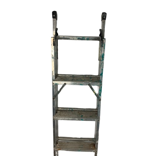 380 - Large alloy stepladder and an alloy extendable ladder