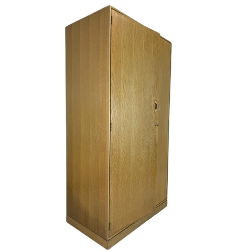 1055 - Vintage oak Stag wardrobe. 91.5/56/178cm