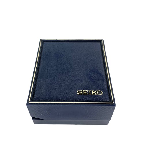 696 - Seiko watch in box