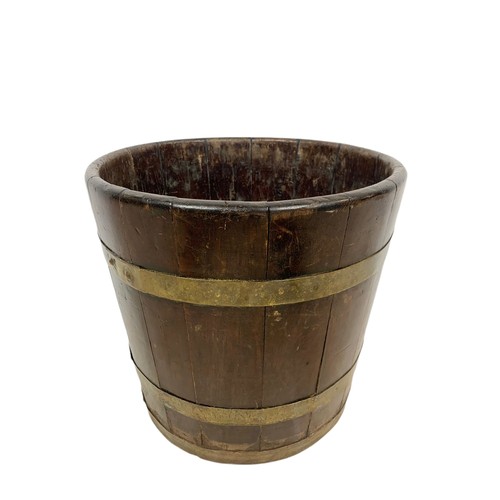 520a - Georgian brass bound coal bucket. 35./33cm