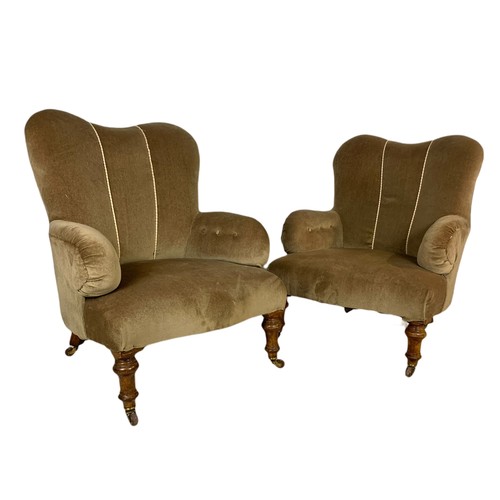 929 - Pair of Victorian walnut parlour armchairs. 62/65/85cm