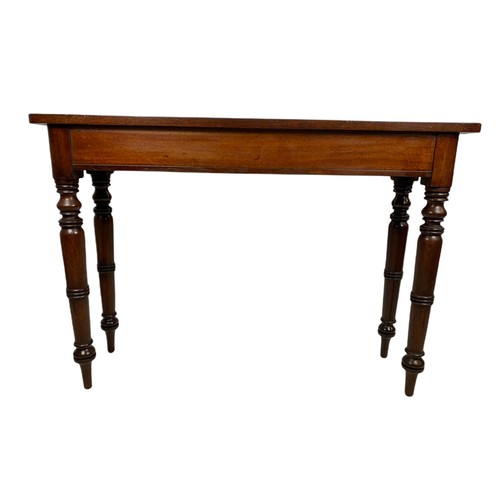 932 - Georgian mahogany console table. 108/32/75cm