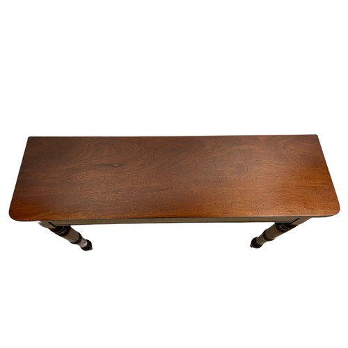 932 - Georgian mahogany console table. 108/32/75cm