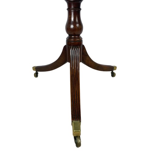 1044 - Georgian mahogany revolving pedestal side table. 61/61cm