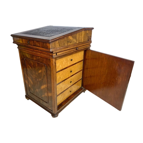 1051 - Regency rosewood Davenport desk with Birdseye maple, circa 1820s, 51x63x81cm