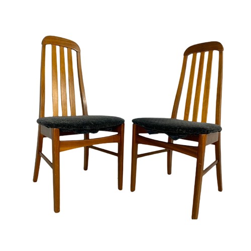 1073 - 5 mid century beech chairs.