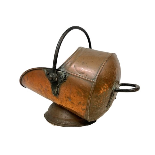 712 - Victorian copper coal scuttle. 59cm