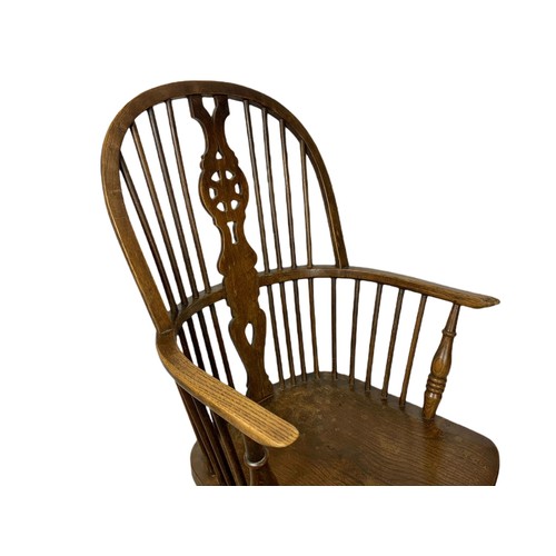 912 - Large mid 19th century elm and beech Windsor armchair