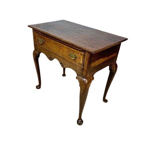 954 - Georgian oak lowboy. 77.5/45/71.5cm