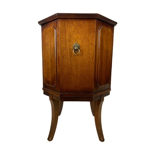 1053 - Regency style mahogany leather top drinks cabinet. 45.5/45.5/69cm