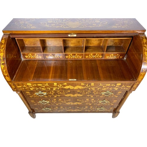 1027 - Large 18th century style marquetry inlaid cylinder bureau in the Dutch manner. With brass handles. 1... 