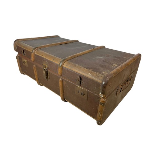 727 - Vintage travelling trunk with contents. Including furs and crystal etc