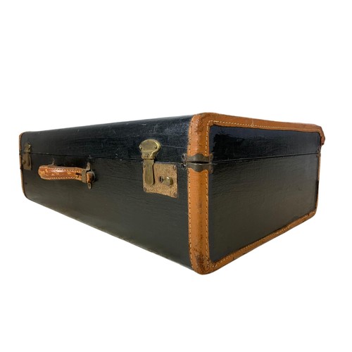 726 - Vintage trunk. 26/40/19cm, With mid century legs and table top