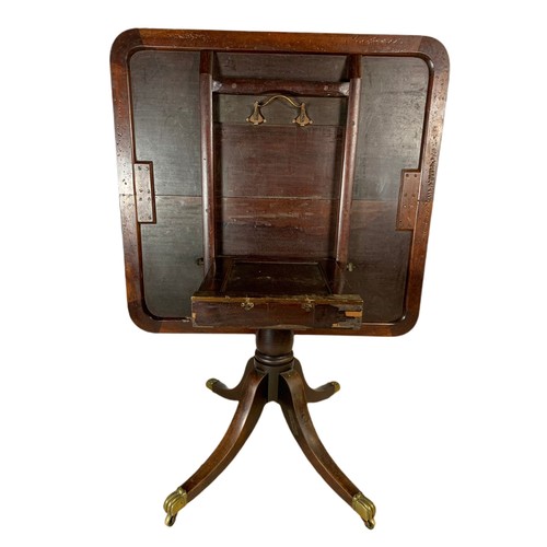 1078 - Large 18th century Georgian mahogany tilt top breakfast table. Circa 1780. 121.5/115/72cm