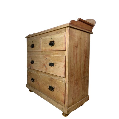 1036 - Victorian pine gallery back chest of drawers. 97/47.5/111.5cm