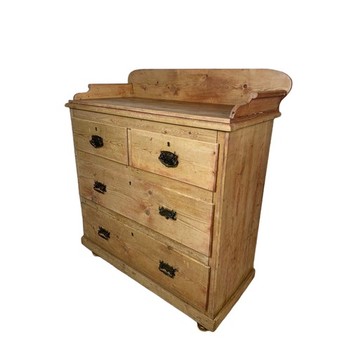 1036 - Victorian pine gallery back chest of drawers. 97/47.5/111.5cm