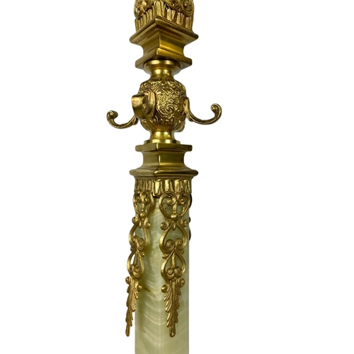 1081 - Tall vintage ornate heavy brass and onyx hat and coat stand. 172.5cm