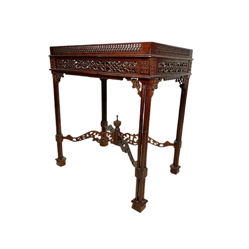 1086 - Carved mahogany silver table in the mid 18th century Chippendale style. 62/42/67cm