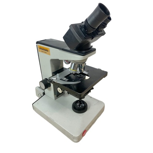 722b - Leitz Laborlux K biological microscope. 31/42cm