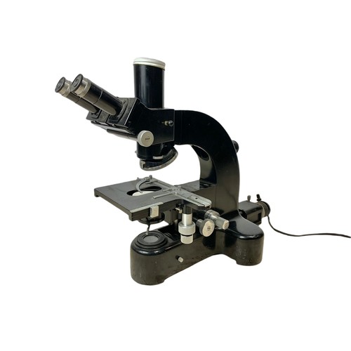 722e - 1960’s Leitz Wetzlar achromatic compound microscope Germany. 51/41cm