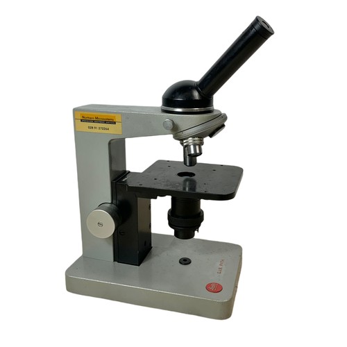 722g - Leica Leitz Wetzlar HM LUX microscope. 23/34cm