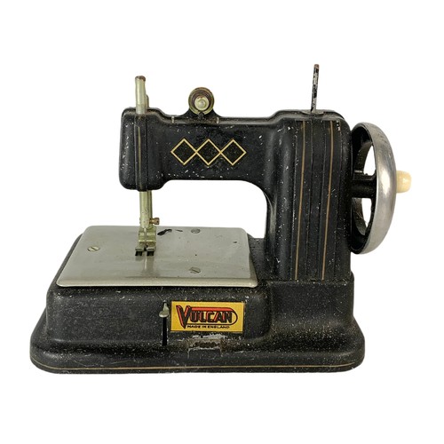 3 - 1950’s vintage miniature Vulcan sewing machine in box. Vulcan toy sewing machines. Including box 25x... 