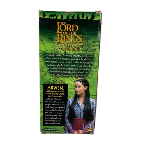 162 - The Lord Of The Rings Special Edition Collectors Series “Arwen” in box and 2 The Hobbit action figur... 