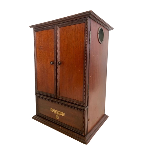 193 - Early 20th century mahogany BBC Gecophone cabinet. 30/23/42.5cm