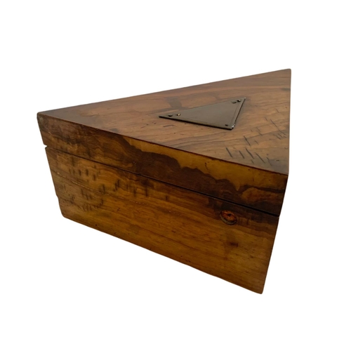 211 - Victorian walnut jewellery storage box. 34x21x16cm