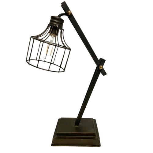 232 - Modern industrial style desk lamp. Battery operated. 13x19x51cm