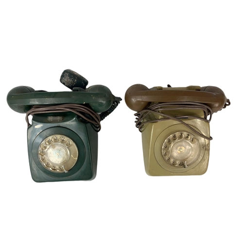 40 - 2 vintage telephones