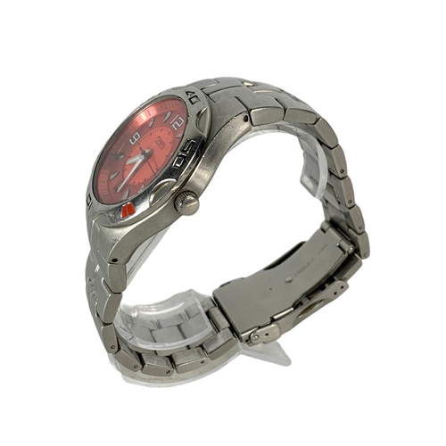 662 - Gents Fossil 100 metres watch.