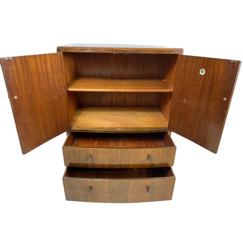 784 - Vintage tallboy chest. 80x46x114.5cm