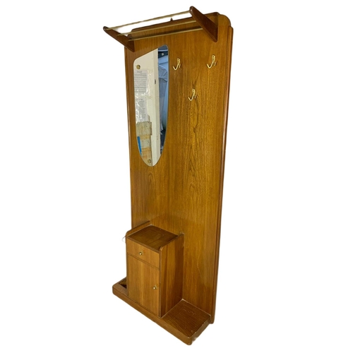 841 - Mid century hallstand. 78x25x185cm