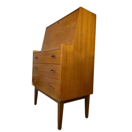 864 - Danish teak mid century writing bureau. 71x42x111cm