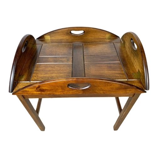 897 - Butlers tray on stand. 64x50x63cm