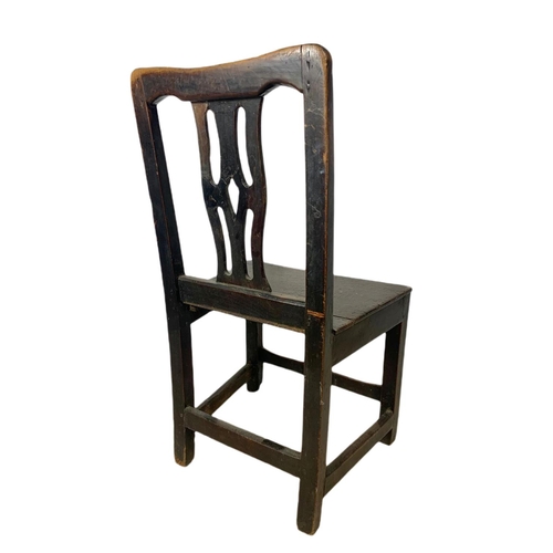 915 - Georgian oak and elm side chair