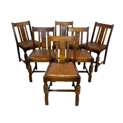 938 - 1930’s oak draw leaf dining table and 6 chairs with leather seats. 91.5x91.5x73cm