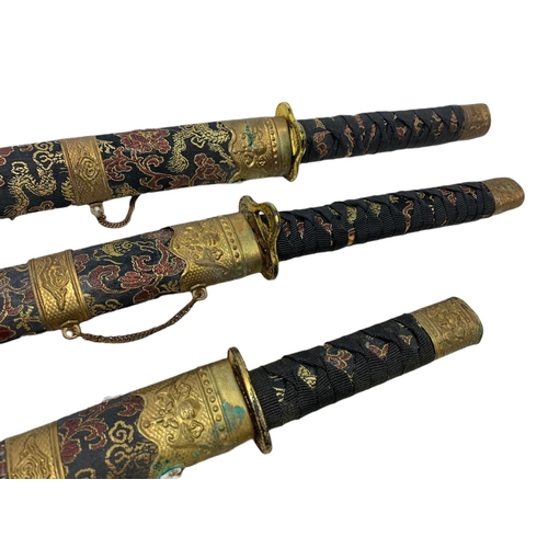 250 - Set of 3 Samurai style swords. Largest 92cm