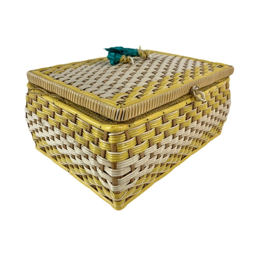 282 - Vintage sewing storage basket. 29/21/13cm