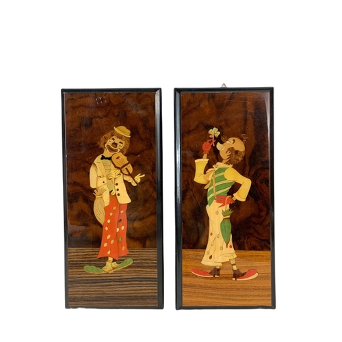 452 - 2 Italian Sorrento wall plaques. 14/31cm