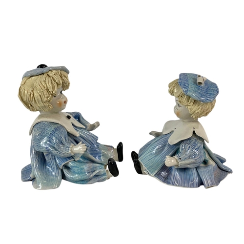 455 - Pair of vintage Italian pottery figurines by Lino Zampiva. 13x10x13cm